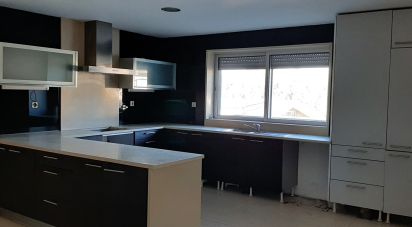 House T3 in Canedo, Vale e Vila Maior of 209 m²