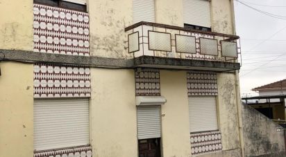 Block of flats in Rio Tinto of 270 m²