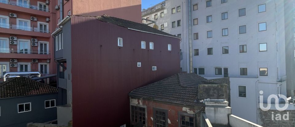 Block of flats in Cedofeita, Santo Ildefonso, Sé, Miragaia, São Nicolau e Vitória of 953 m²