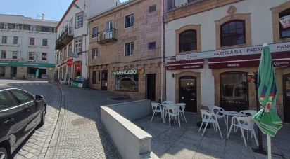 Building in Gouveia of 240 m²