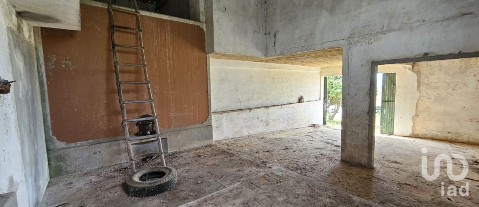 Maison de village T2 à Carvoeira e Carmões de 200 m²