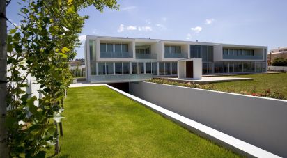 House T4 in Esmoriz of 951 m²