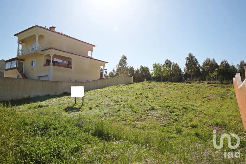 Terrain à bâtir à A dos Cunhados e Maceira de 439 m²