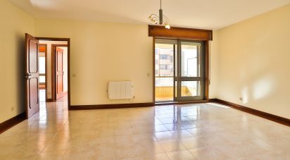 Apartment T3 in Espinho of 141 m²