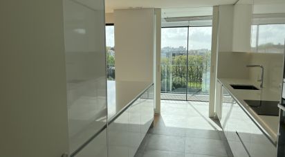 Apartment T3 in Mafamude e Vilar do Paraíso of 154 m²
