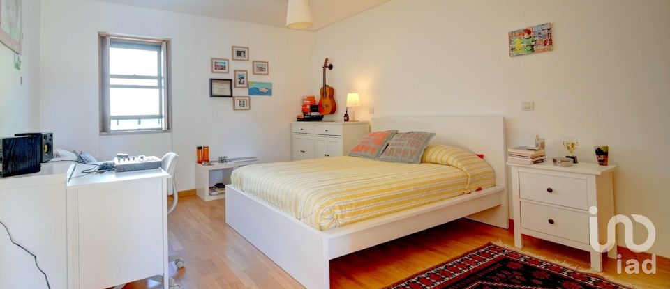 Moradia T5 em Lumiar de 310 m²