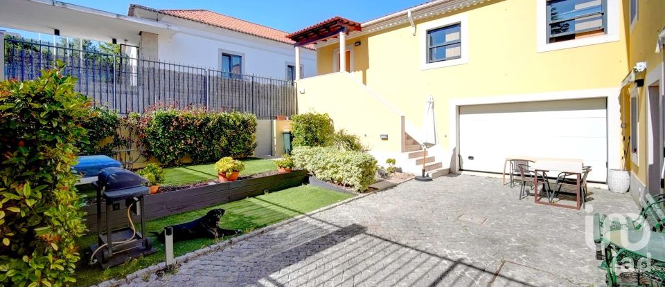 Moradia T5 em Lumiar de 310 m²
