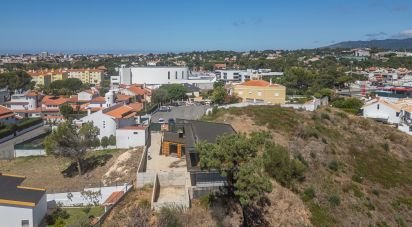 Moradia T6 em Cascais e Estoril de 696 m²