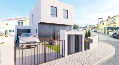 Moradia T3 em Encarnação de 189 m²