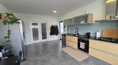 House T4 in Ouca of 213 m²