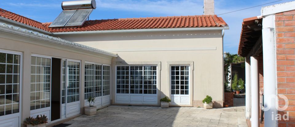Maison T5 à Caldas da Rainha - Nossa Senhora do Pópulo, Coto e São Gregório de 315 m²