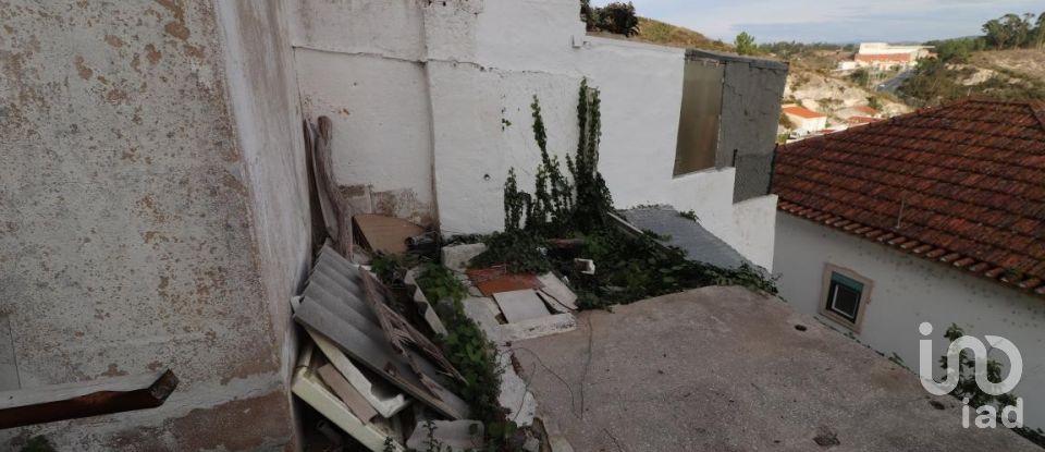 Bâtiment à Santa Maria, São Pedro E Matacães de 162 m²