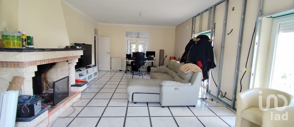 Maison traditionnelle T3 à Vilar de 240 m²
