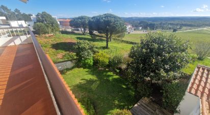 Maison T5 à Nadadouro de 320 m²