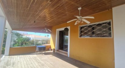 Maison T5 à Nadadouro de 320 m²