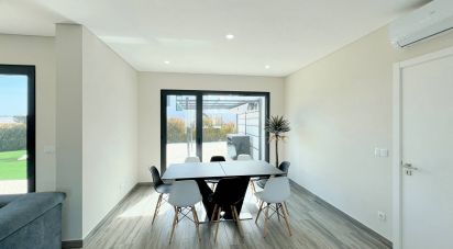 Maison T4 à Carvalhal de 227 m²