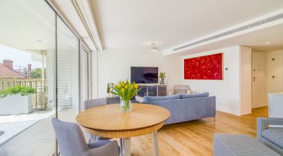 Appartement T2 à Santo António de 128 m²