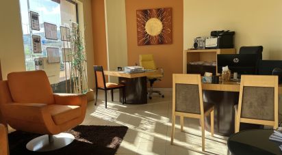 Boutique/Local commercial à Albufeira e Olhos de Água de 52 m²