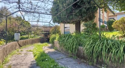 House T6 in São joão da madeira of 216 m²