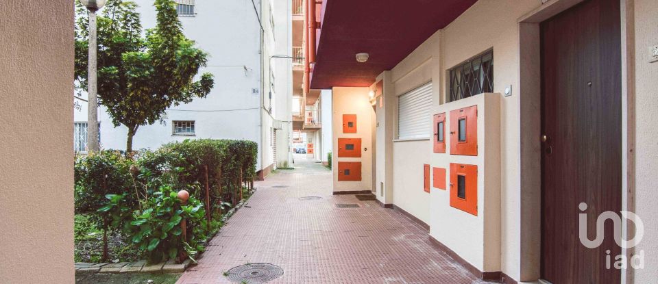 Appartement T2 à Queluz e Belas de 81 m²