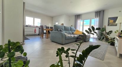 Moradia T2 em Lamas e Cercal de 107 m²