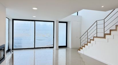 House T4 in Oliveirinha of 199 m²