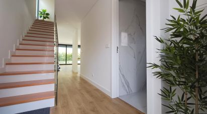 Casa T2 em São Domingos de Rana de 155 m²