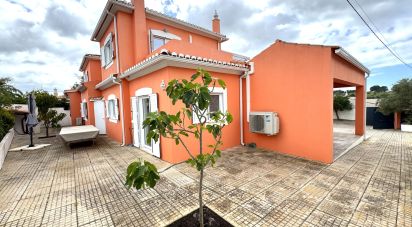 House T5 in Almancil of 259 m²