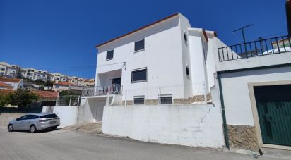 House T3 in Santa Maria, São Pedro E Matacães of 168 m²