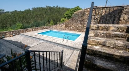 Moradia T3 em Carvalho de 335 m²