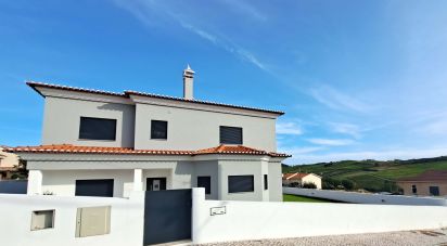 Casa T6 em Ventosa de 265 m²