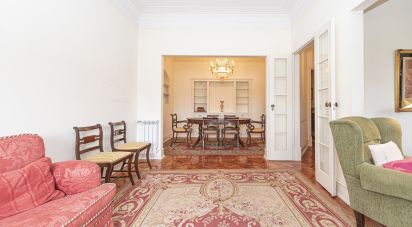 Apartment T4 in Avenidas Novas of 142 m²