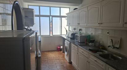 Apartment T5 in Carcavelos e Parede of 140 m²