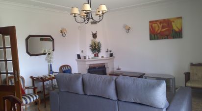 Moradia T5 em Rio de Mouro de 269 m²